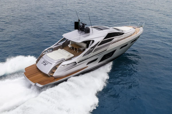 Charter Luxury Motorboat in Swansea UK