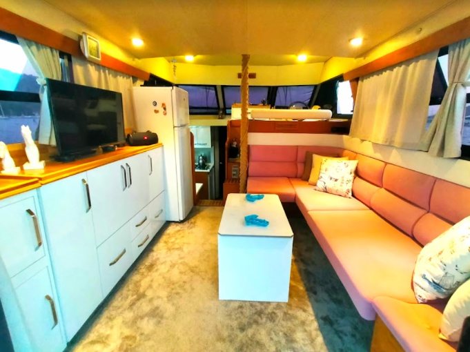Motor Yacht Charter Operated by Lady-Captain in Muğla, Fethiye/Göcek, Turkey
